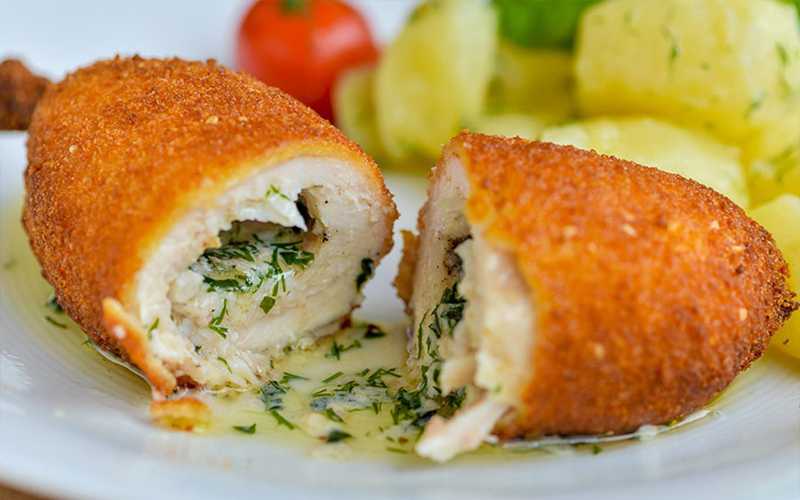 meşhur piliç kievski tarifi, tavuk kievski nasıl yapılır, malzemeler, hangi yörenin yemeği